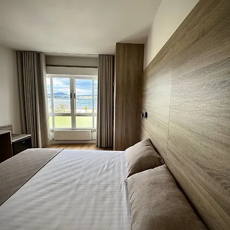 ゲストハウス Miramar サダ